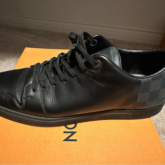 Men’s Louis Vuitton black sneakers - Picture 9 of 10